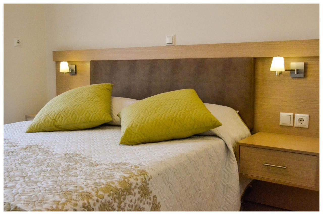 Potideon Bay Luxury Apartments Karpathos Exteriör bild